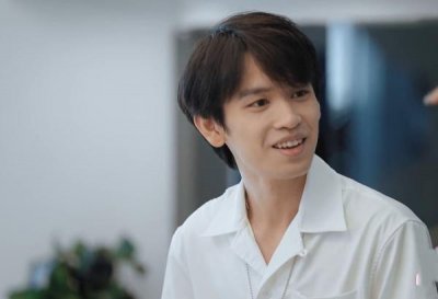 ​simon陈思铭是富二代吗？(网友翻出了陈思铭的旧照，不慎暴露了真实家境)