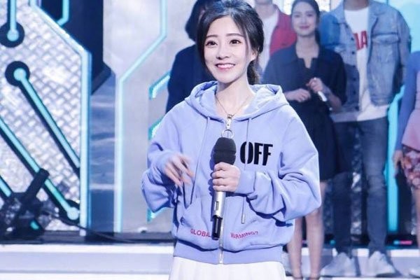 冯提莫和很多男人发生关系 离婚是不是也因为这个原因