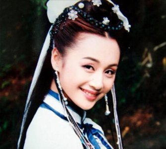 ​曹颖的老公是谁（曹颖老公49岁生日不愿出镜）
