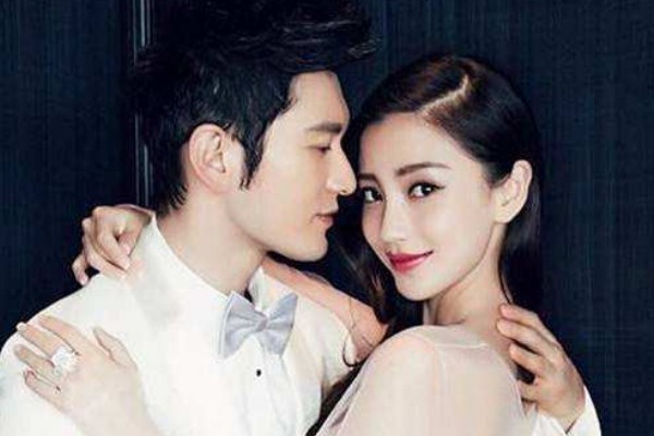 黄晓明谈了几个女朋友情史经历，卓伟新爆料黄晓明娜扎真的吗？