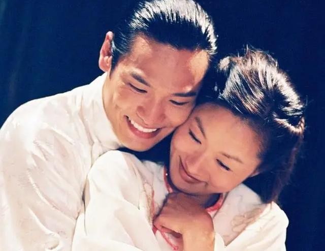 杜德伟演的第七号当铺（第8号当铺主演现状）(18)