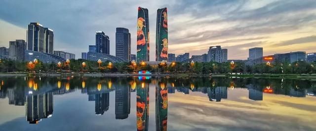 成都为什么叫锦城，成都市的七区十二县分别指的是什么？图12