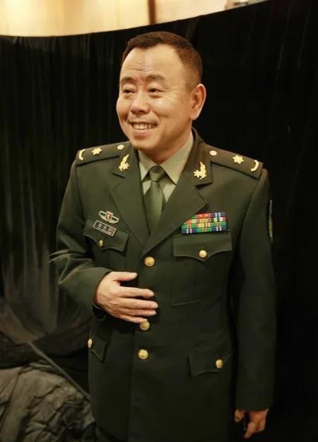 有军方背景的明星（军人出身的演员大盘点）