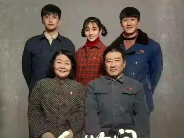 春节档最火演员雷佳音：一路遇贵人，《人世间》拿视帝后奠定地位