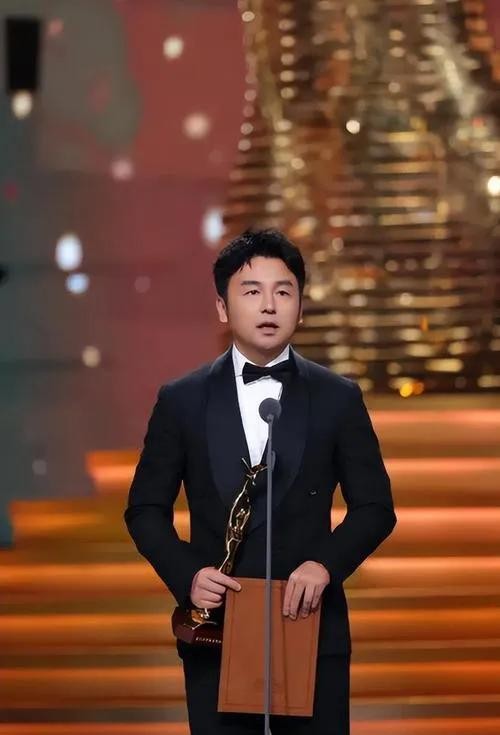 春节档最火演员雷佳音：一路遇贵人，《人世间》拿视帝后奠定地位