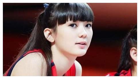 她是世界女排历史上最美的队员，让人着迷
