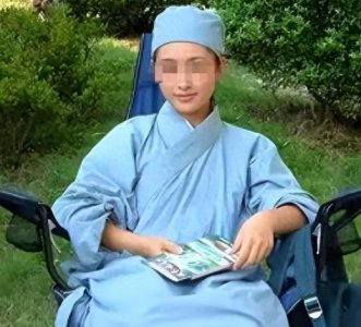 ​安徽美女道士胡小慧被捕：精通“胡媚术”，九名男徒弟揭露其罪行