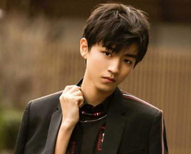 ​王俊凯怎么没消息了 tfboys王俊凯为什么不火了