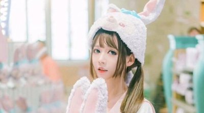 ​抖音主播夏天直播转行？超甜女友开启新技能！