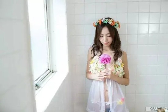 日本女演员希志爱野写真合集，暗黑界俏皮小公主！