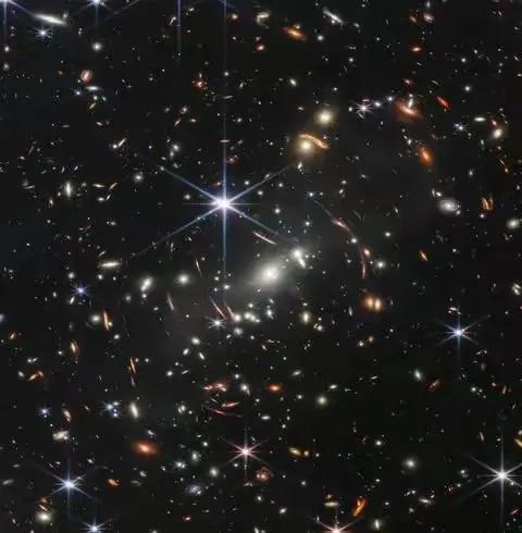 宇宙中有什么比光速更快（宇宙中最快的是光速）(4)
