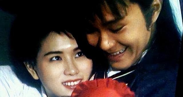 周星驰的老婆是谁（星爷近况风华依旧）