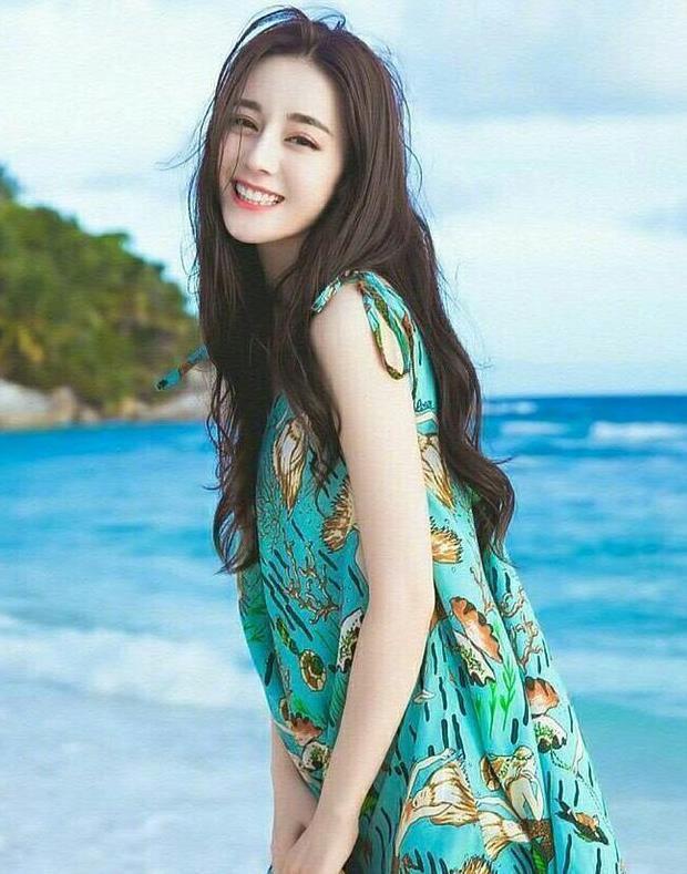 迪丽热巴领跑三档真人秀，《奔跑吧》要后悔了