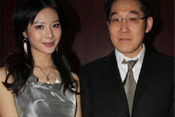 宋汶霏老公李达安为什么打她 两人什么时候离婚的
