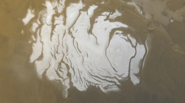 科学家用雷达探测发现火星极地冰层下有一个液态水湖泊