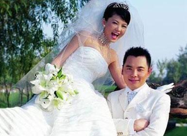 李湘前夫李厚霖为什么离婚有孩子吗 李厚霖打李湘现场视频家暴图