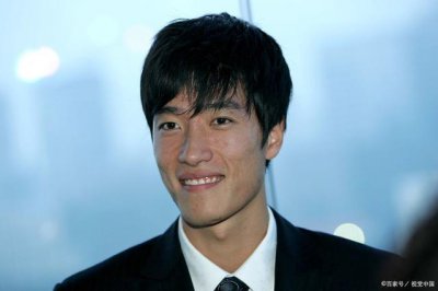 ​刘翔伤病现状：刘翔因伤退役凸显体制弊端