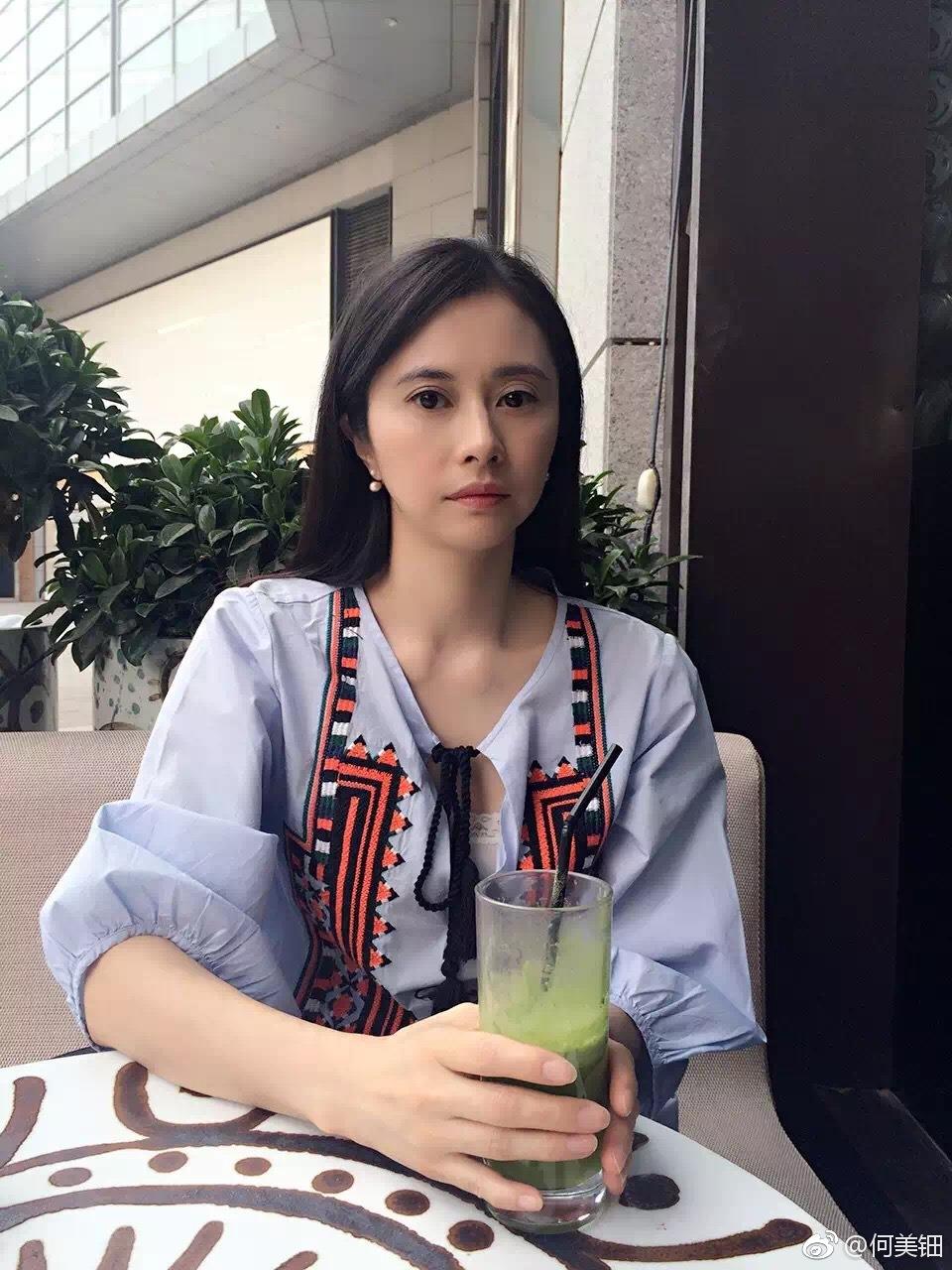 何美钿的老公王小龙资料 何美钿为什么隐退不火了