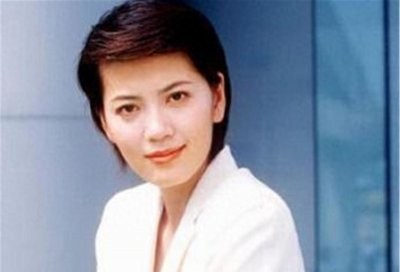 ​央视主持人沈冰，从“天之骄女”到“锒铛入狱”，她经历了什么