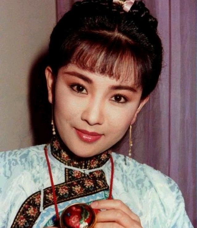 康熙来了潘迎紫（最艳小龙女的浮沉往事）
