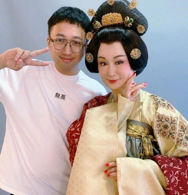 康熙来了潘迎紫（最艳小龙女的浮沉往事）