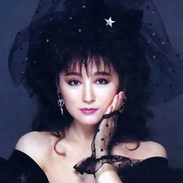 康熙来了潘迎紫（最艳小龙女的浮沉往事）