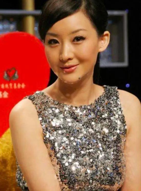 孙楠个人资料简介及家庭背景（孙楠：闪婚买红妹，净身出户娶潘蔚，他到底是一个怎样的人?）