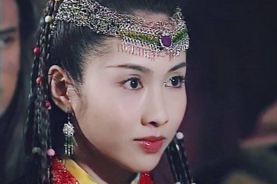 ​倚天后传：张无忌人头落地，赵敏生下三个儿子，个个神功无敌