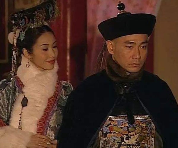 林保怡黎姿分手原因 性取向都没有搞清怎么恋爱
