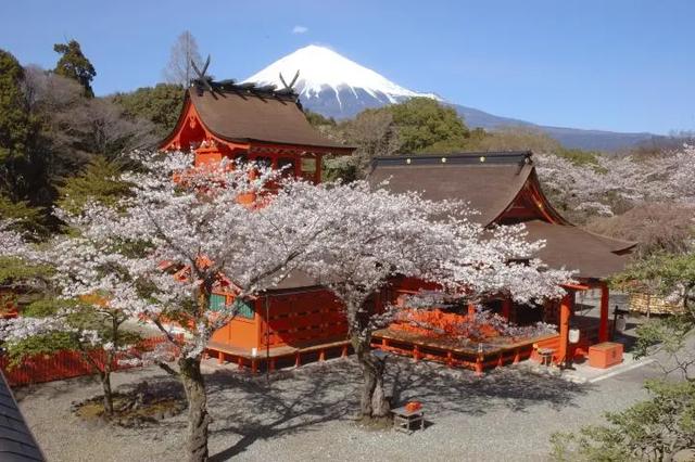 日本的富士山是私有财产（日本富士山是私人财产）(10)