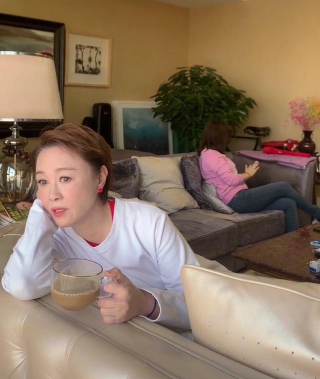 傅艺伟年轻时近照（自毁前程还害了儿子）(22)