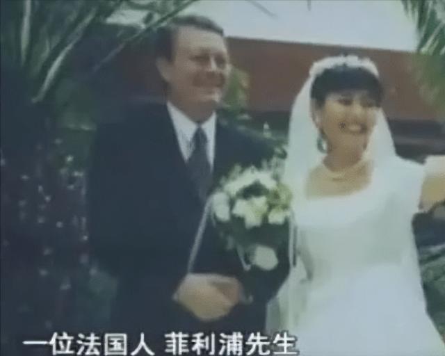 歌唱家殷秀梅今年多大年龄了（歌唱家殷秀梅二婚在飞机上）(19)