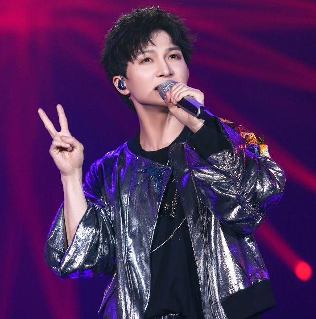 周深成名后有什么变化（出道7年从被淘汰）(11)