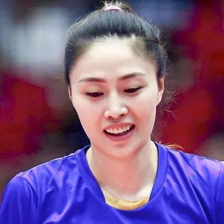 朱婷与功勋再聚首，一人寻得美国男友。