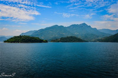 ​清江画廊：八百里清江美如画，三百里画廊在长阳