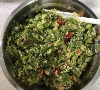 ​20年传统腌韭菜花经验，精准用量比例，保证韭香四溢，味道鲜美！