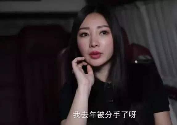 38岁柳岩晒泳装照，随便一穿就是性感，身材真是好的没话说！