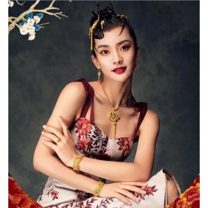 ​黄金手镯一般多少克，怎么挑选搭配