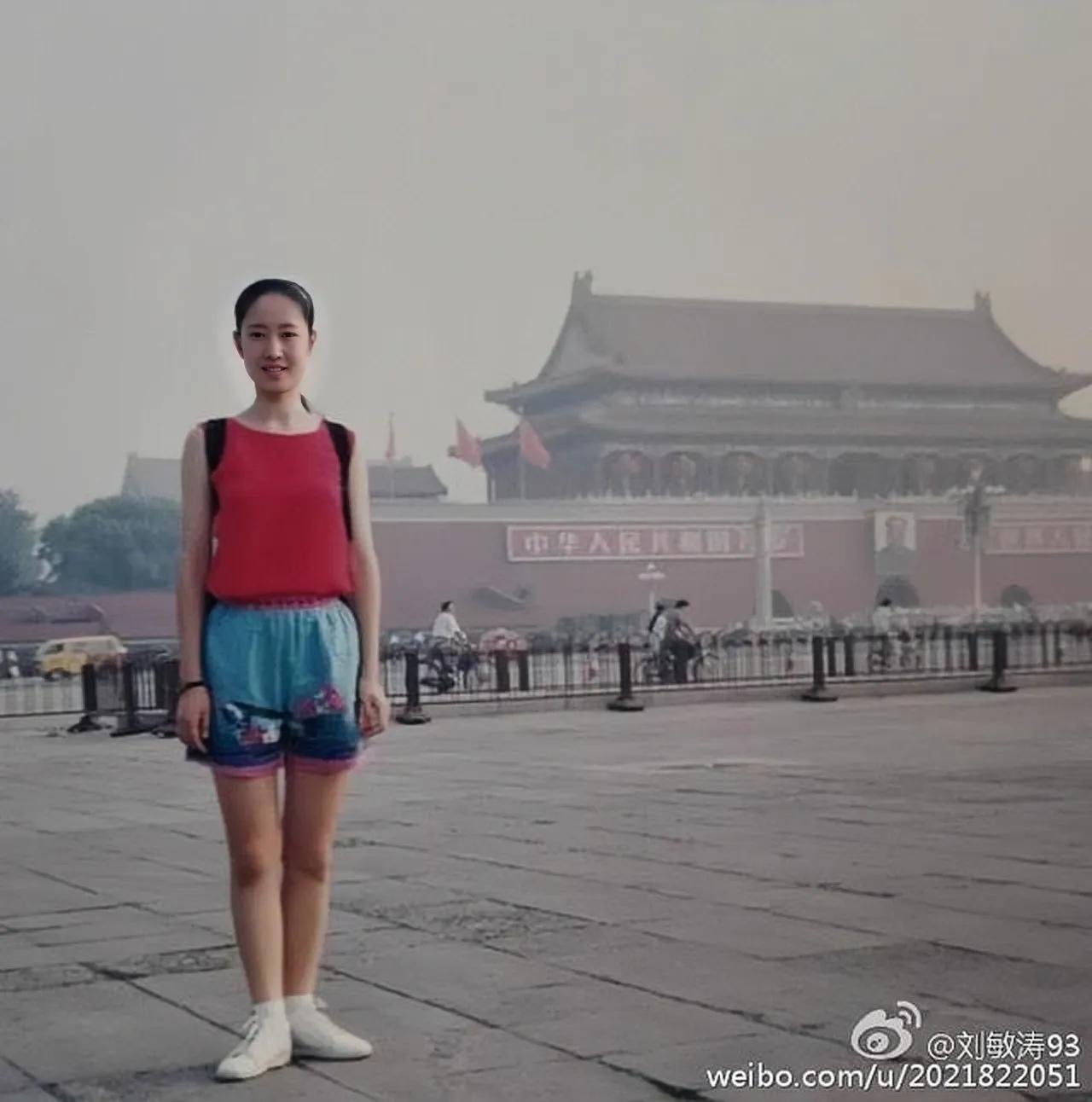 刘敏涛个人资料简介及老公：三十岁嫁给富商，一夜顿悟后，离婚找寻真的快乐