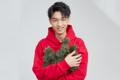 ​郭德纲为啥不捧秦霄贤 秦霄贤为什么不说相声了