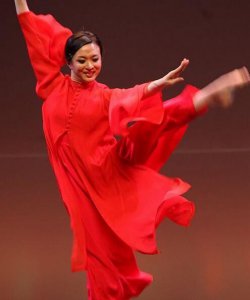 ​金星是男的吗个人资料变性图片曝光，金星为啥能生孩子和汉斯结婚