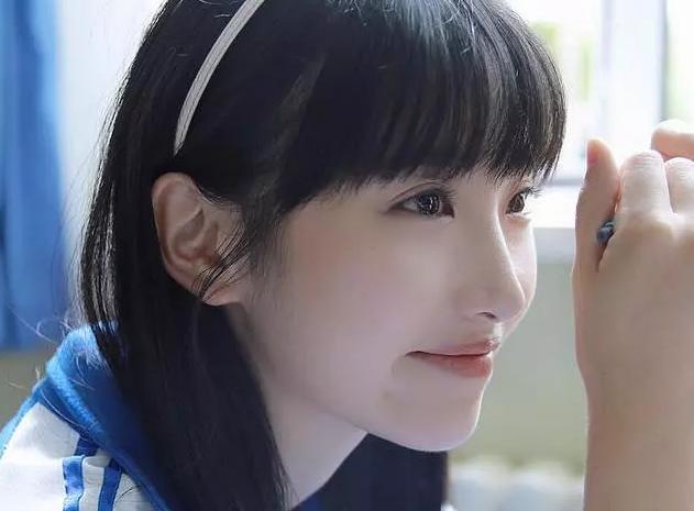 最美校花，她是黄圣依师妹，早年糊到不行，如今演技、美貌大爆发