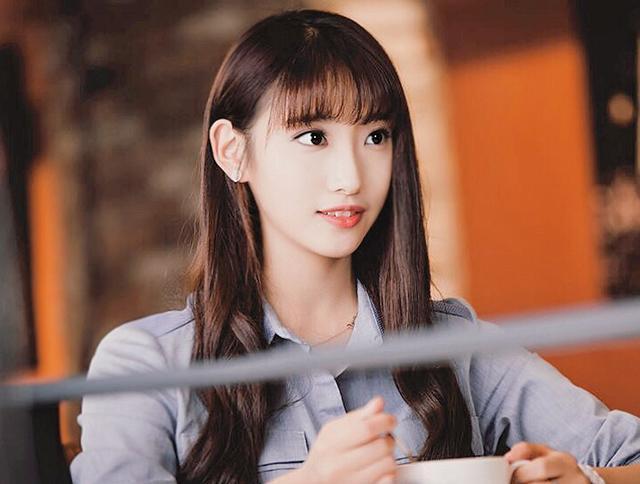 最美校花，她是黄圣依师妹，早年糊到不行，如今演技、美貌大爆发
