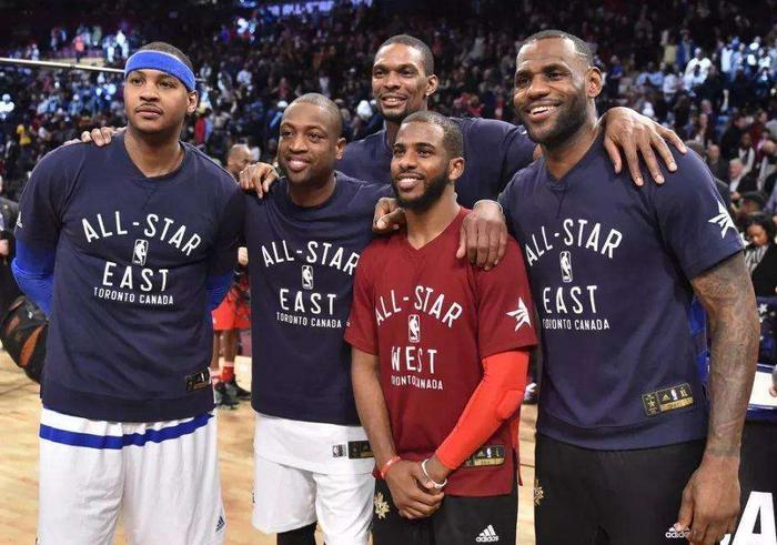 新香蕉船兄弟，这或许才是最美好的队友关系，比肩韦德詹姆斯