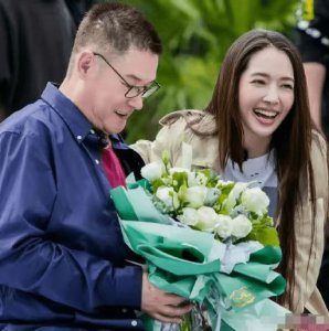 ​郭碧婷爸爸回怼营销号：有做父亲的会不护女儿吗