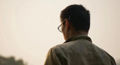 ​人到中年不得已