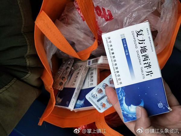 儿子欠下巨额赌债，男子在火车站服4盒药自杀