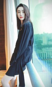 ​猎毒人楚莹扮演者（马秋子出席第三届网影盛典）