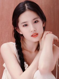 ​惊艳了时光的女明星—刘亦菲简介