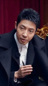 ​撒贝宁与外籍妻子的幸福生活：从北大优秀学生到人生赢家